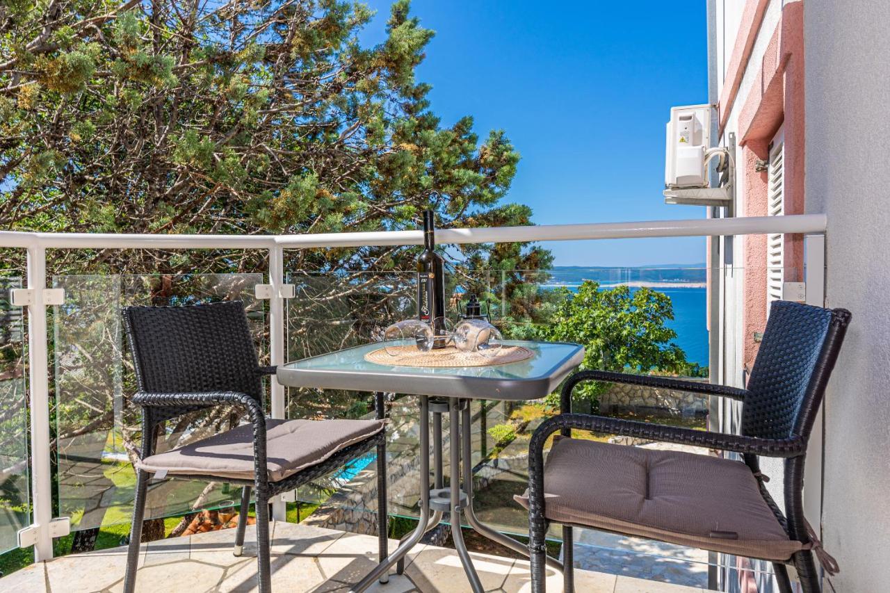 Bella Adria Apartmani Dramalj Extérieur photo