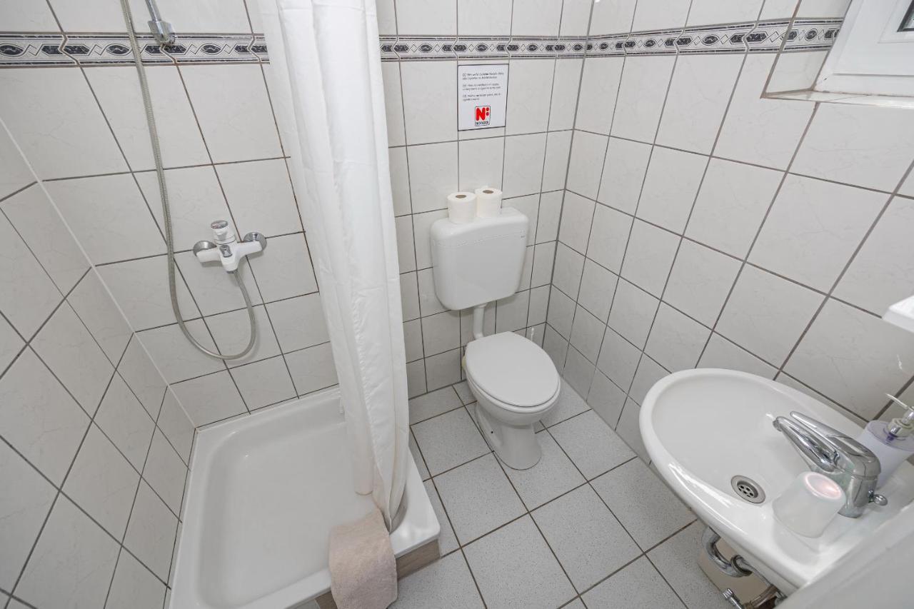 Bella Adria Apartmani Dramalj Extérieur photo