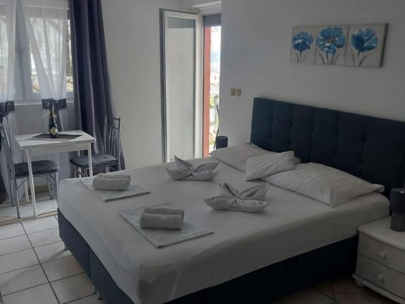 Bella Adria Apartmani Dramalj Extérieur photo