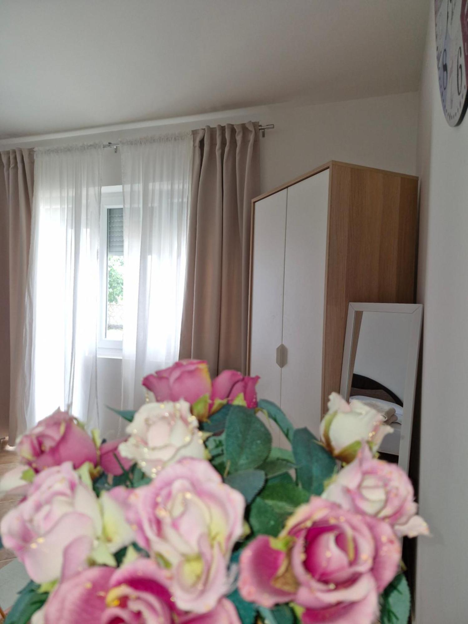 Bella Adria Apartmani Dramalj Extérieur photo